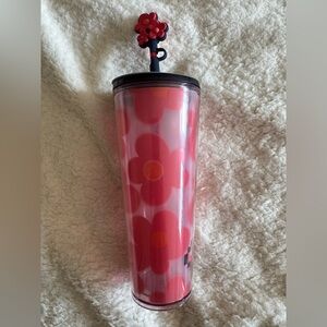 New With Tag Starbucks Pixel Heart Venti Cold Cup Tumbler W/ Straw Topper 24oz